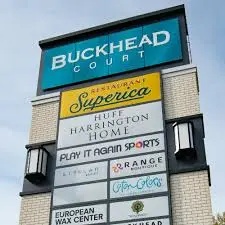 Pylon Signs for Retail Stores